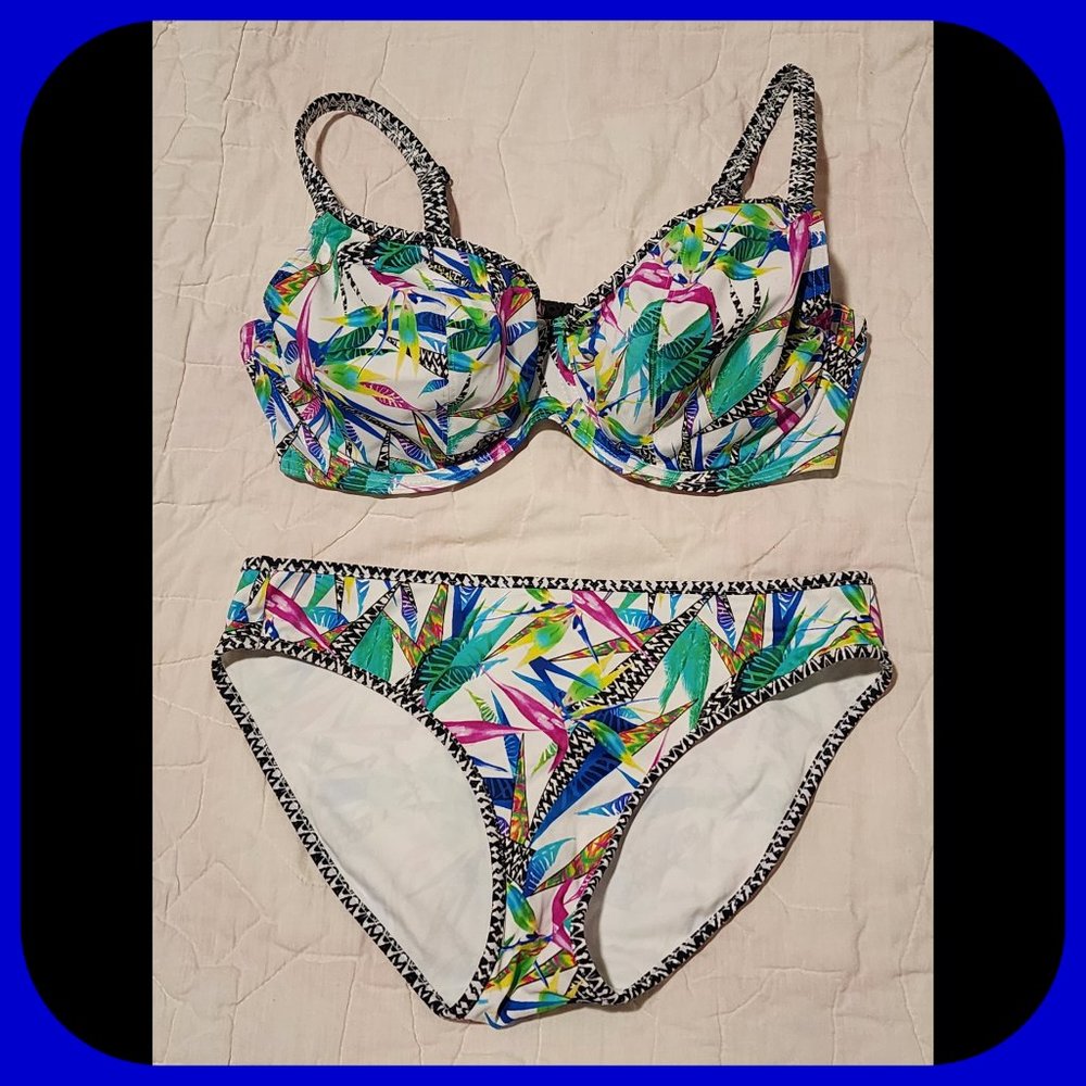 FREYA || Tropical Floral Bikini Set